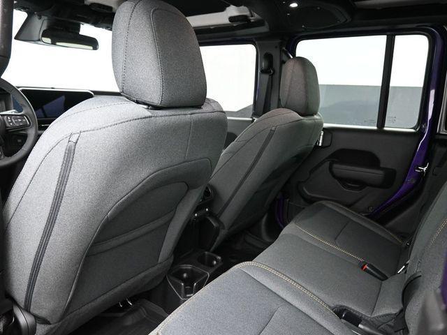 new 2026 Jeep Gladiator car, priced at $55,330