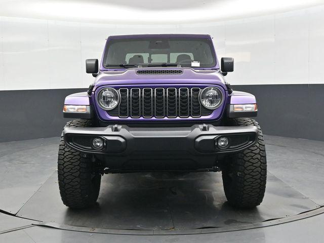 new 2026 Jeep Gladiator car, priced at $55,330