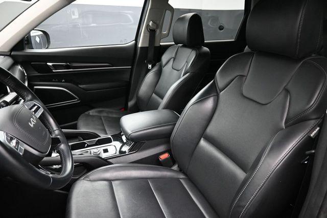 used 2025 Kia Telluride car, priced at $34,119