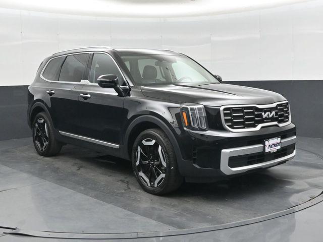 used 2025 Kia Telluride car, priced at $34,119