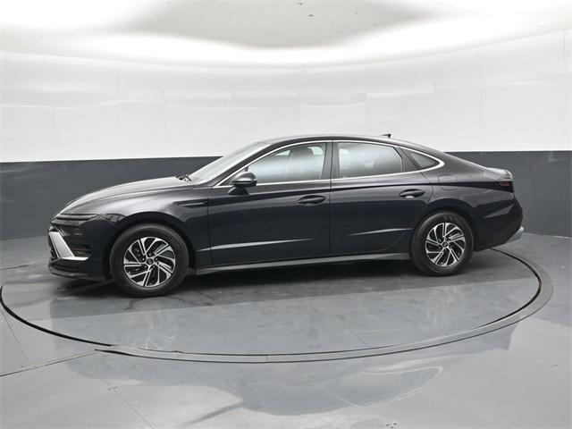 used 2026 Hyundai Sonata Hybrid car, priced at $28,000