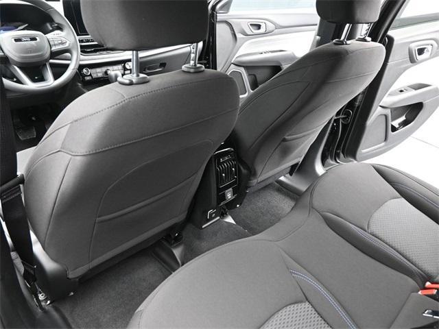 new 2025 Jeep Compass car, priced at $23,585