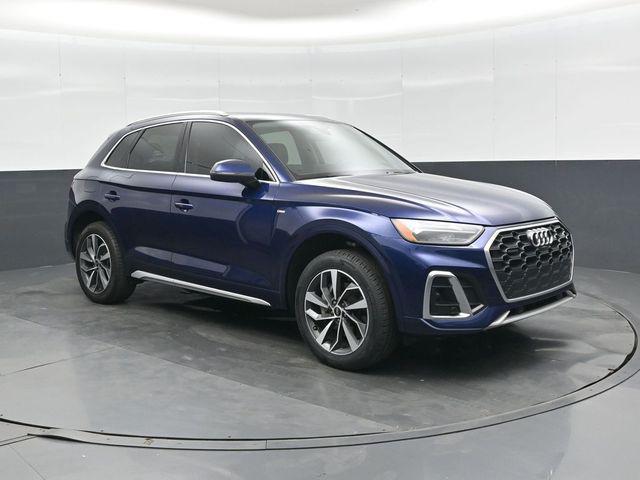 used 2024 Audi Q5 car, priced at $30,495