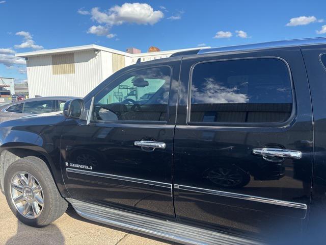 used 2009 GMC Yukon XL car, priced at $7,227