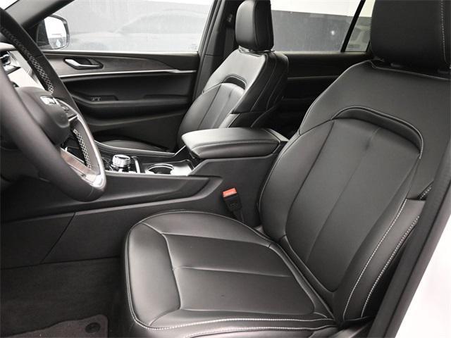 new 2025 Jeep Grand Cherokee L car, priced at $43,903