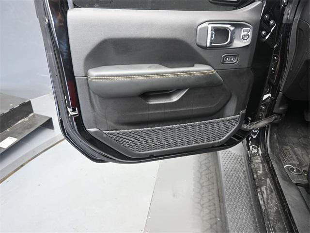 new 2025 Jeep Wrangler car, priced at $48,638