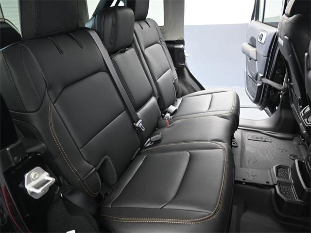 new 2025 Jeep Wrangler car, priced at $48,638