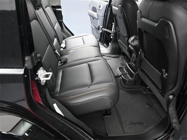 new 2025 Jeep Wrangler car, priced at $48,638