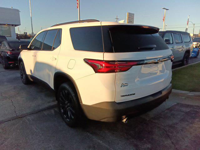 used 2023 Chevrolet Traverse car, priced at $28,039