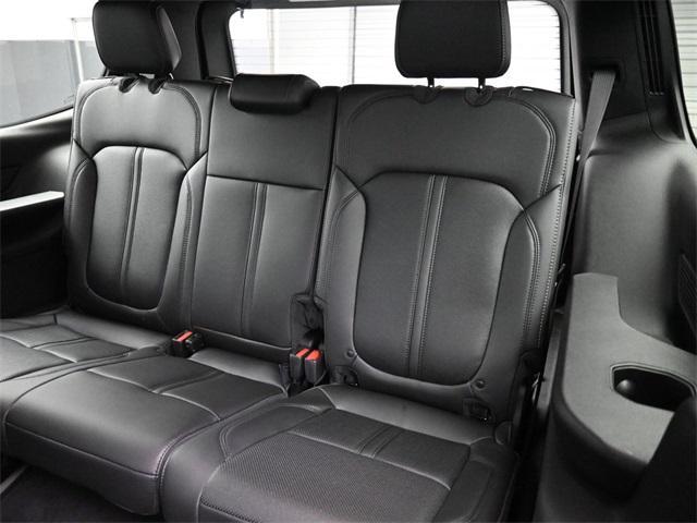 new 2026 Jeep Grand Wagoneer car, priced at $65,570