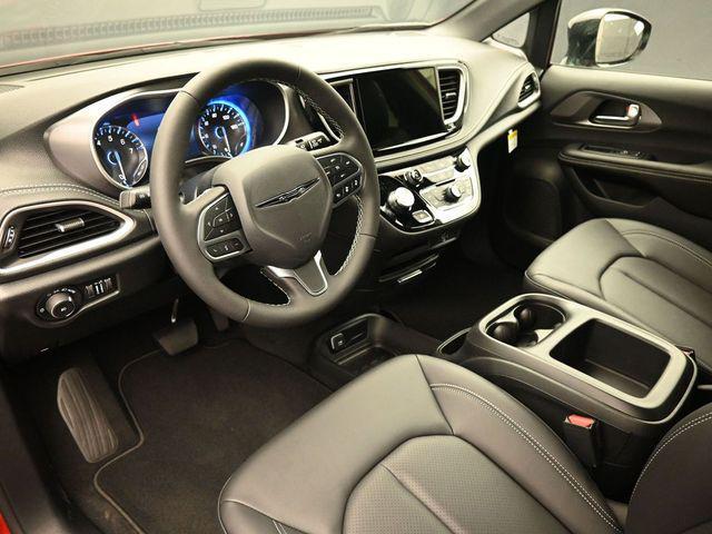 new 2026 Chrysler Pacifica car, priced at $43,622