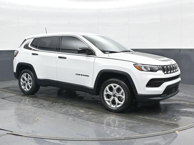 used 2025 Jeep Compass car, priced at $25,000