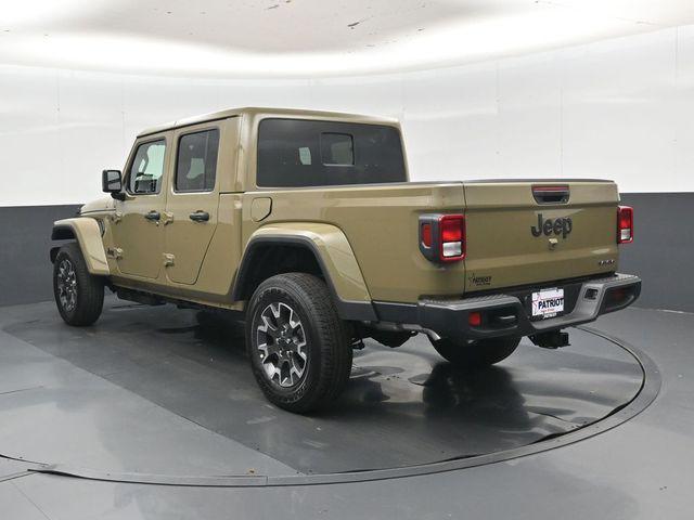 new 2026 Jeep Gladiator car, priced at $49,052