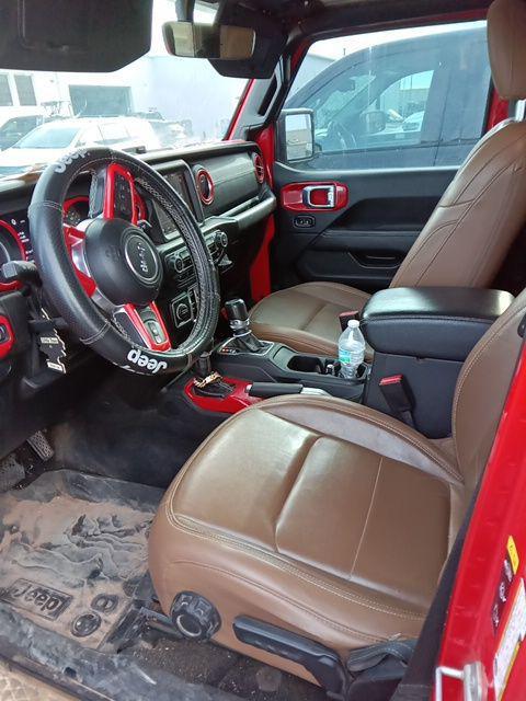 used 2022 Jeep Gladiator car, priced at $43,127