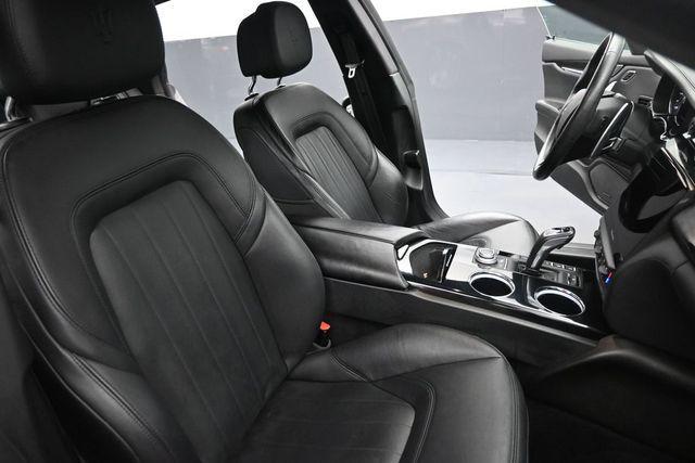 used 2022 Maserati Quattroporte car, priced at $44,119
