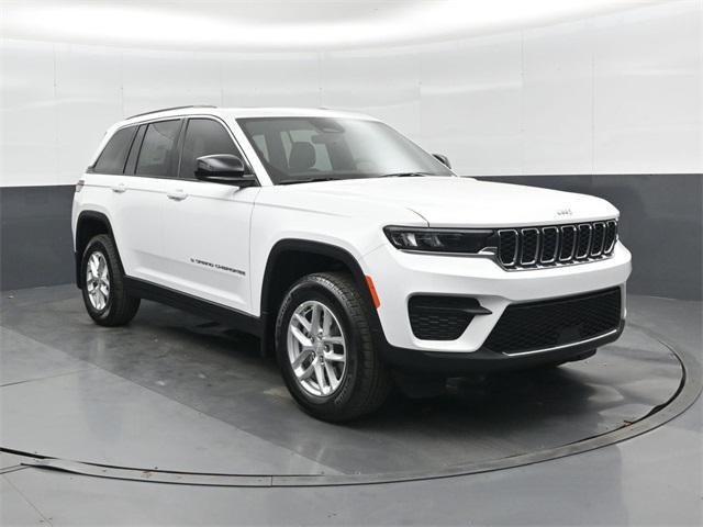 new 2025 Jeep Grand Cherokee car, priced at $37,380