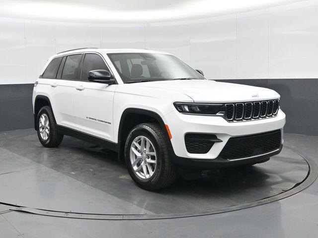 new 2025 Jeep Grand Cherokee car, priced at $37,380