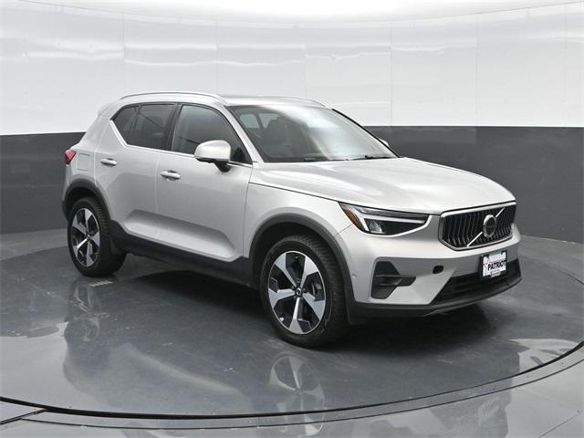used 2024 Volvo XC40 car, priced at $25,464