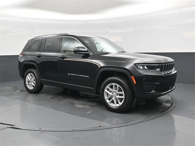 new 2025 Jeep Grand Cherokee car, priced at $31,757