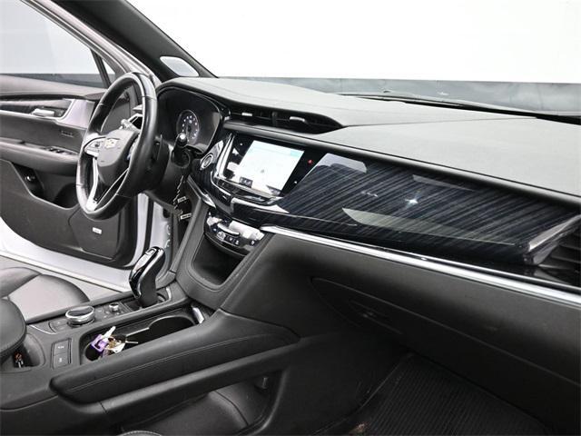 used 2024 Cadillac XT6 car, priced at $35,432