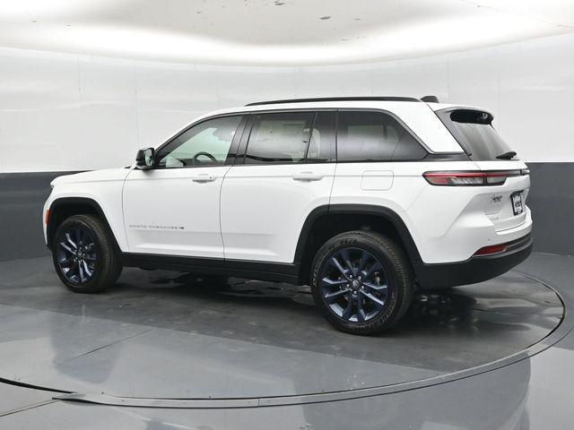 new 2026 Jeep Grand Cherokee car, priced at $43,868