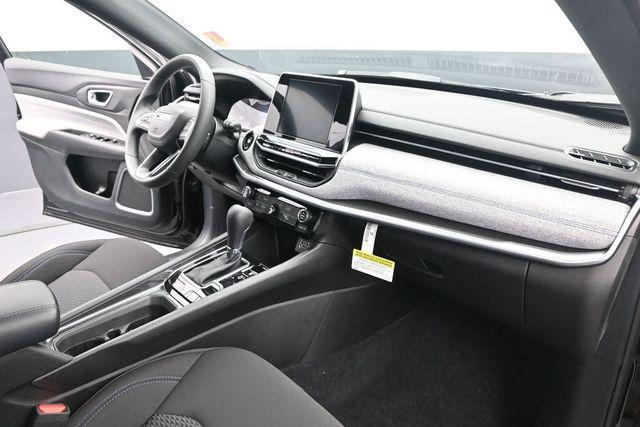 used 2025 Jeep Compass car, priced at $24,619