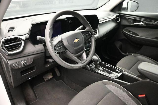 used 2025 Chevrolet TrailBlazer car, priced at $24,507
