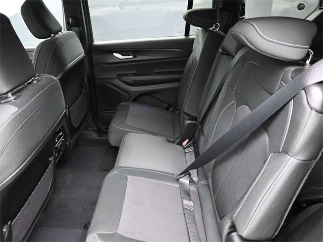 new 2025 Jeep Grand Cherokee L car, priced at $35,298