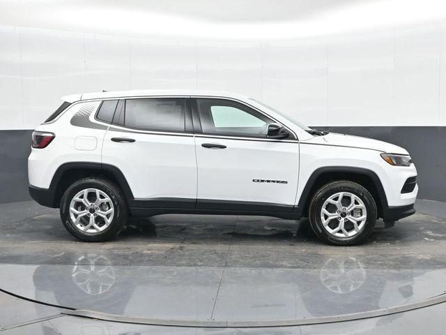 used 2025 Jeep Compass car, priced at $25,000