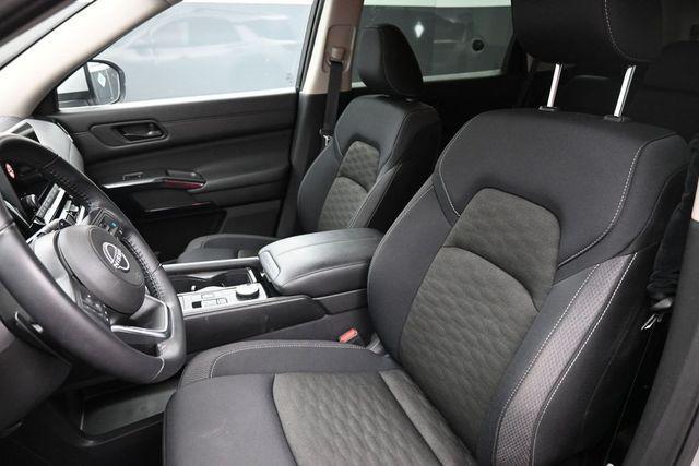 used 2024 Nissan Pathfinder car, priced at $30,619