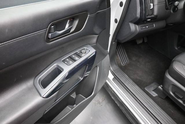 used 2024 Nissan Pathfinder car, priced at $30,619