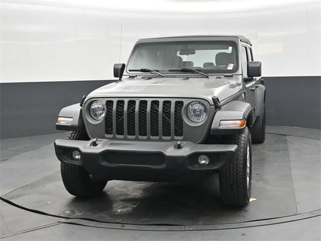 used 2021 Jeep Gladiator car, priced at $25,602