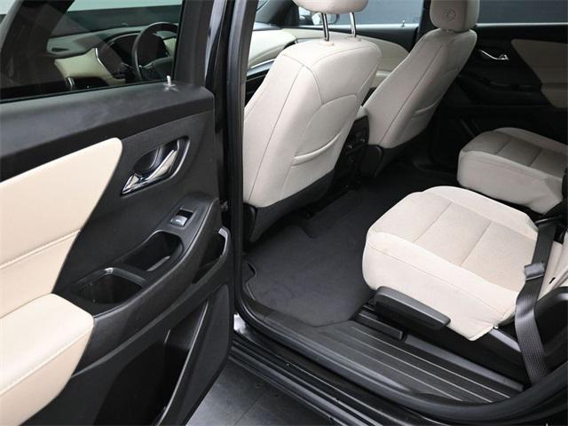 used 2022 Chevrolet Traverse car, priced at $21,034