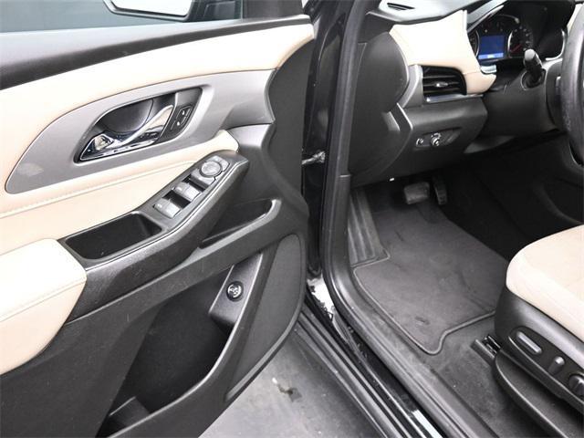 used 2022 Chevrolet Traverse car, priced at $21,034