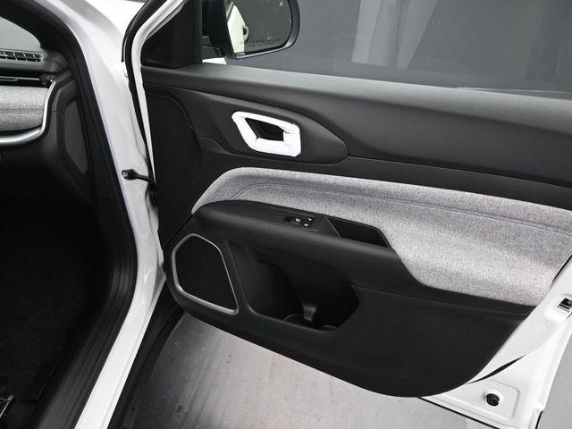 used 2025 Jeep Compass car, priced at $25,000