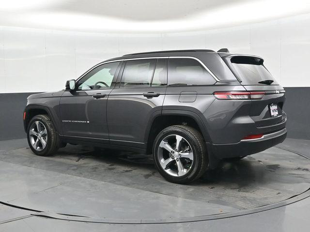 new 2026 Jeep Grand Cherokee car, priced at $37,968