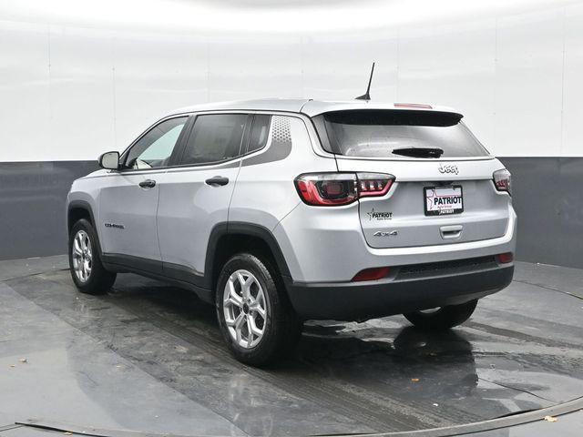 used 2025 Jeep Compass car, priced at $24,119