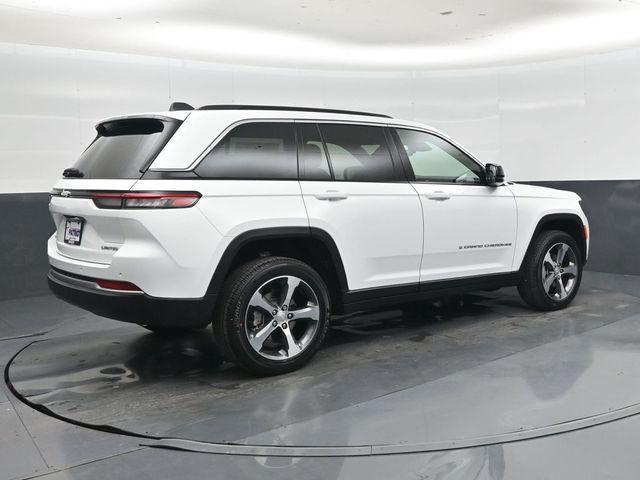 new 2026 Jeep Grand Cherokee car, priced at $39,773