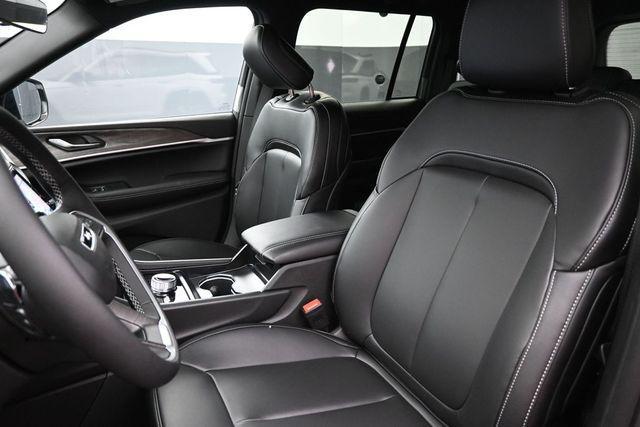 new 2026 Jeep Grand Cherokee car, priced at $39,773