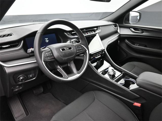 new 2026 Jeep Grand Cherokee L car, priced at $45,439