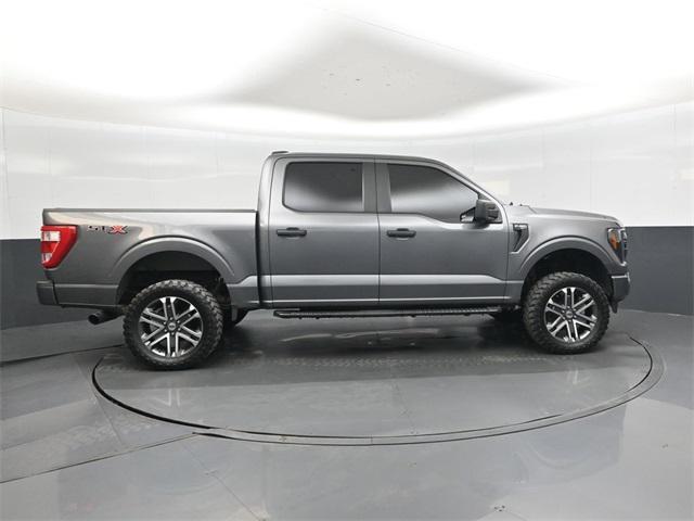used 2021 Ford F-150 car, priced at $25,000