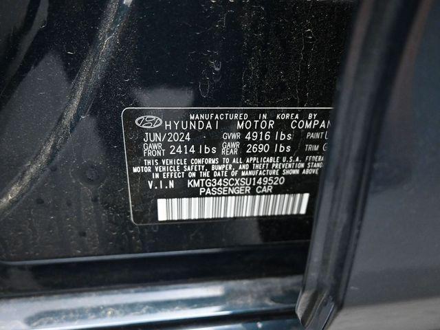 used 2025 Genesis G70 car, priced at $27,988