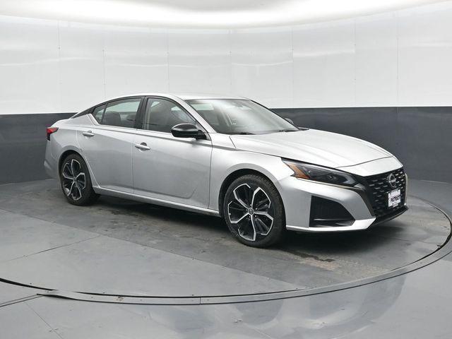 used 2023 Nissan Altima car, priced at $20,000