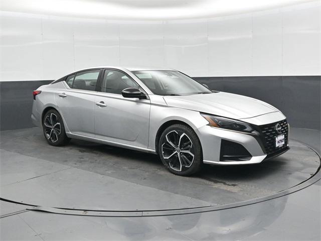 used 2023 Nissan Altima car, priced at $20,000