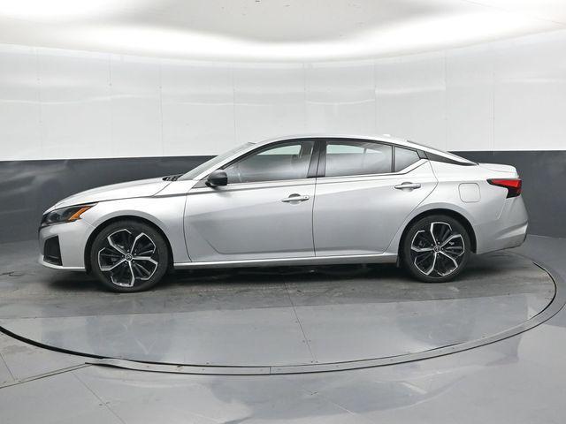 used 2023 Nissan Altima car, priced at $21,747
