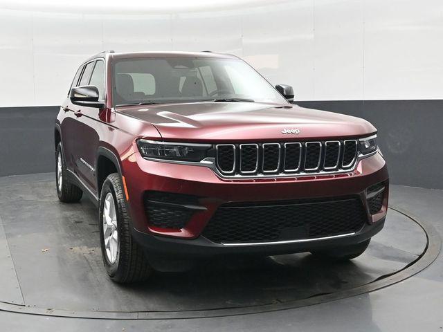 new 2025 Jeep Grand Cherokee car, priced at $35,777