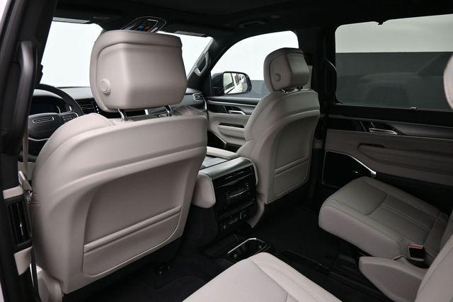 new 2026 Jeep Grand Wagoneer car, priced at $77,713