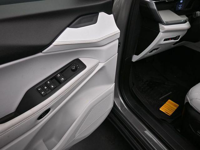 new 2026 Jeep Cherokee car, priced at $42,415