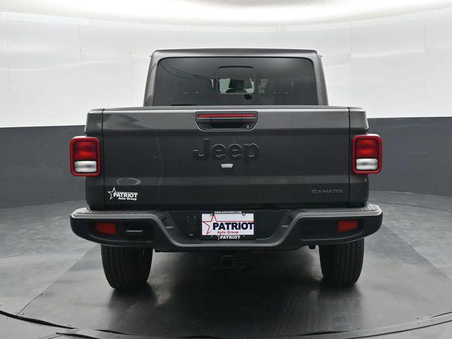 new 2026 Jeep Gladiator car, priced at $49,183