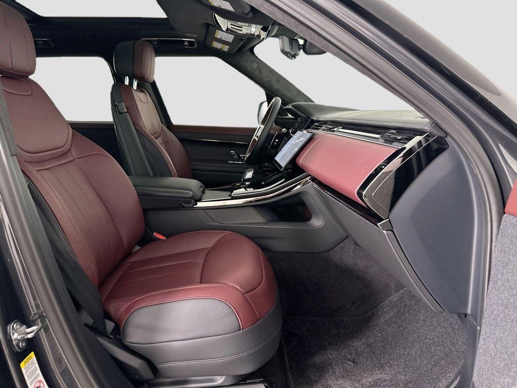 new 2025 Land Rover Range Rover Sport car, priced at $124,515